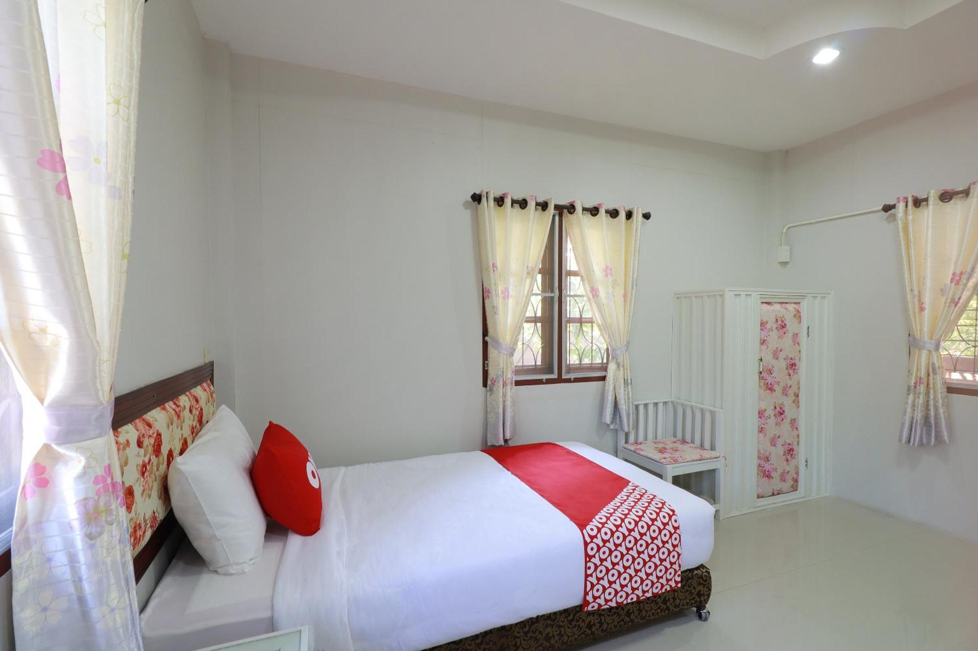OYO 553 Kongsup Resort Lamphun Exterior foto